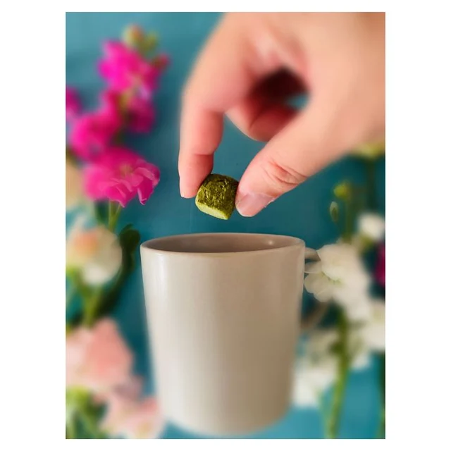PonCha Freeze-Dried Matcha Cubes — 10 Pieces — Product photo 3